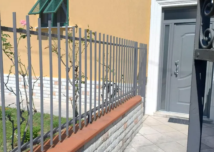 La Casa Dei Limoni * La Spezia